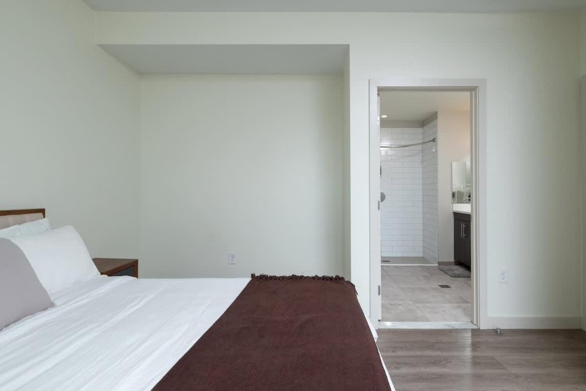 North End 2br W Pool & Gym Apartamento
